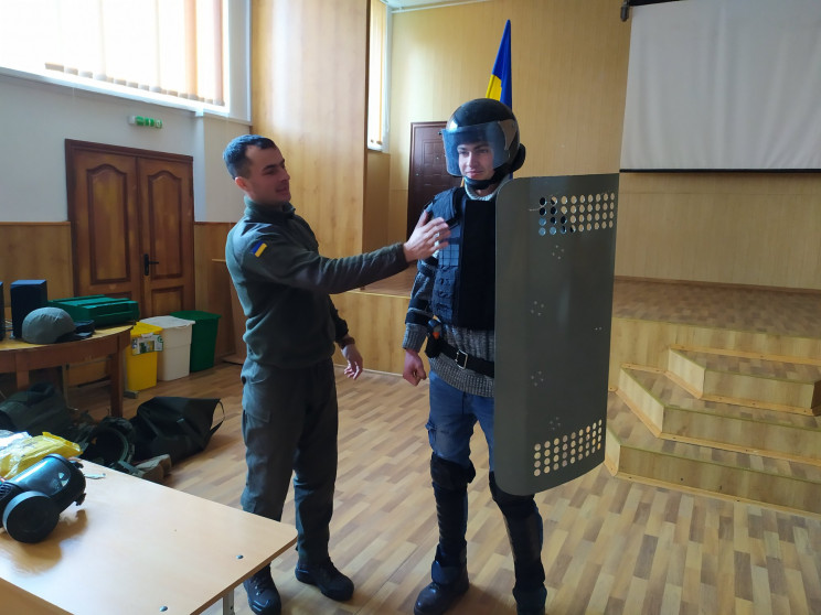 Про нюанси служби у Нацгвардії дізналися…