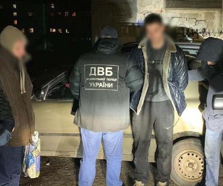 У Микоалєві патрульні поліцейські торгув…