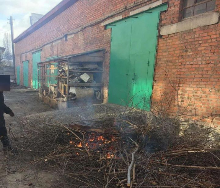 У Вінниці оштрафували завгоспа, який роз…