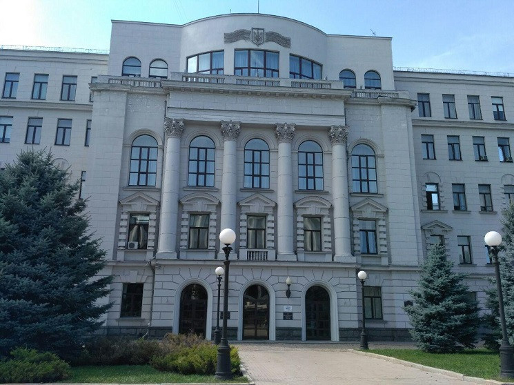 У Дніпрі розпочалася  сесія обласної рад…