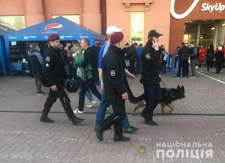 Харьковская полиция нашла наркотики у ки…
