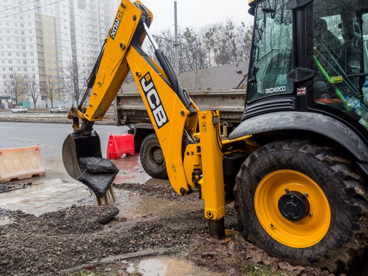 В пяти районах Харькова ограничили водос…