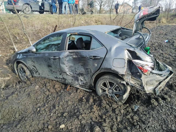 На Львівщині сталась аварія, автомобіль…