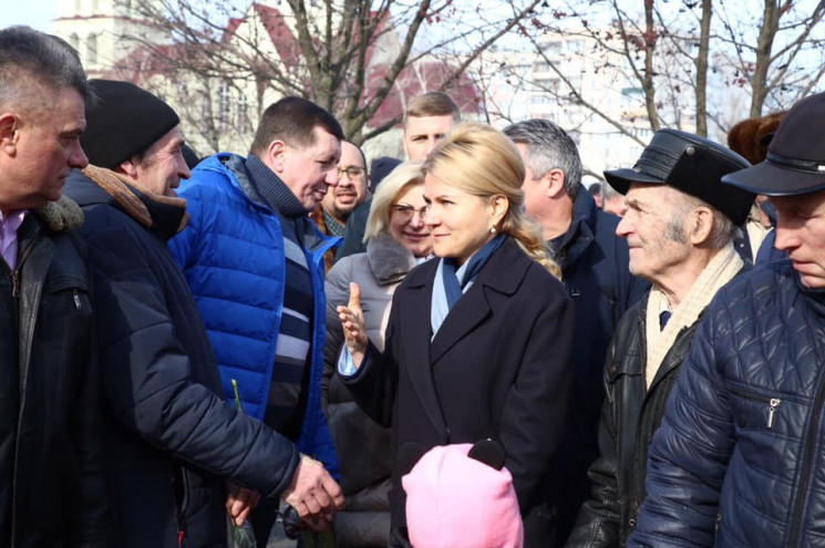 "Як завжди, з людьми": Світлична зустріл…