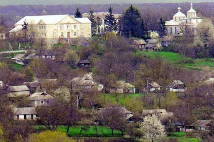 Двоє людей загинуло в палаючому будинку…