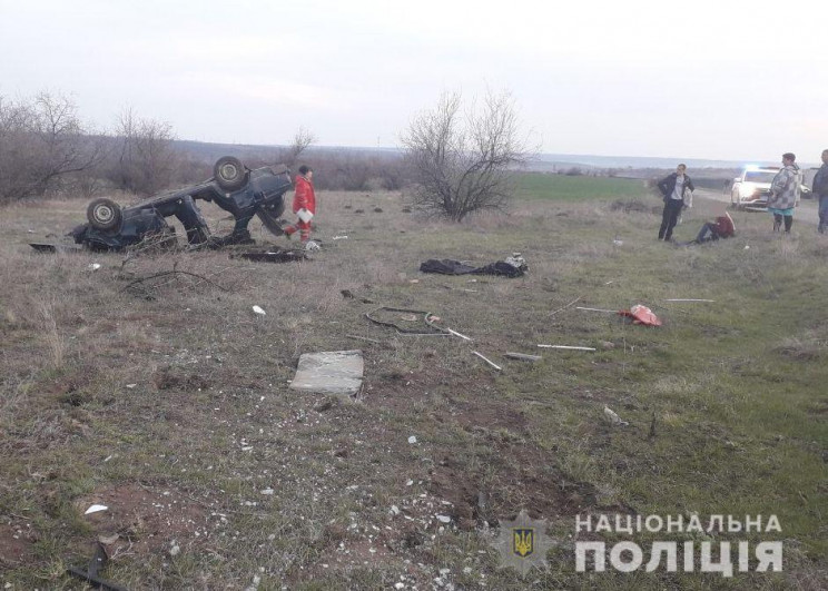 На Миколаївщині водій вилетів з траси та…