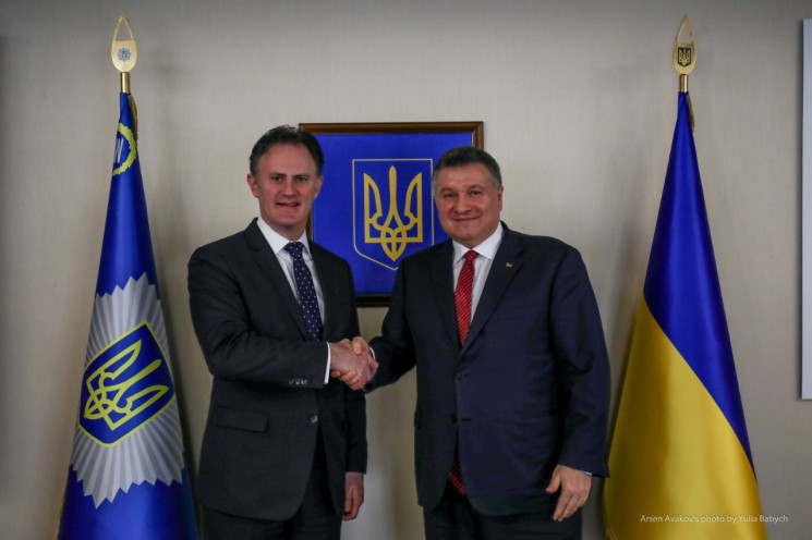 Украина и США обсудили обострение на Дон…