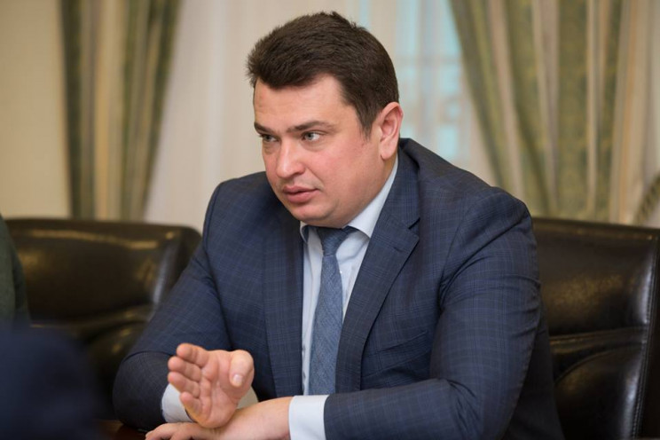 Комитет Рады одобрил увольнение коррупци…