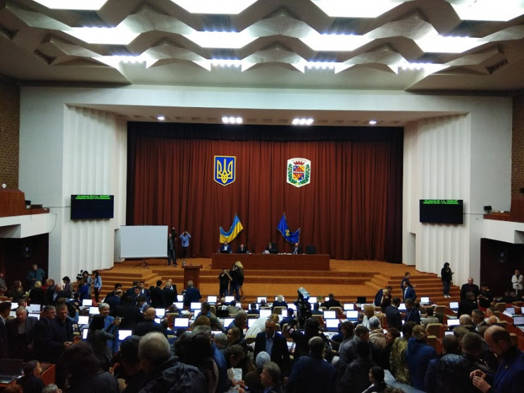 Полтавська облрада через ситуацію в Нови…