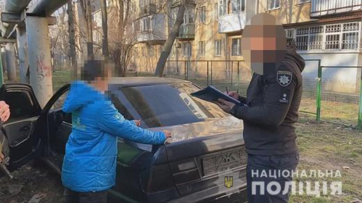 В Одессе 12-летний мальчик угнал легкову…