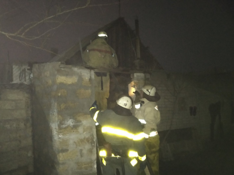 В Мелитополе во время пожара чуть не пог…