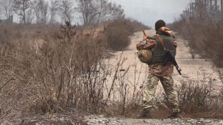 Окупанти оскаженіло гатять із заборонено…