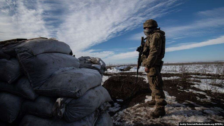 Боевики на Донбассе 13 раз открывали ого…