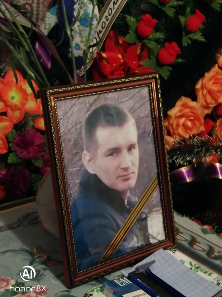 Полеглого у зоні ООС бійця поховають в Н…