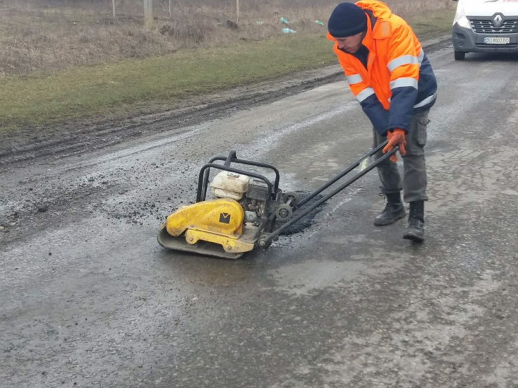 Шляховики на Тернопільщині проводять ава…