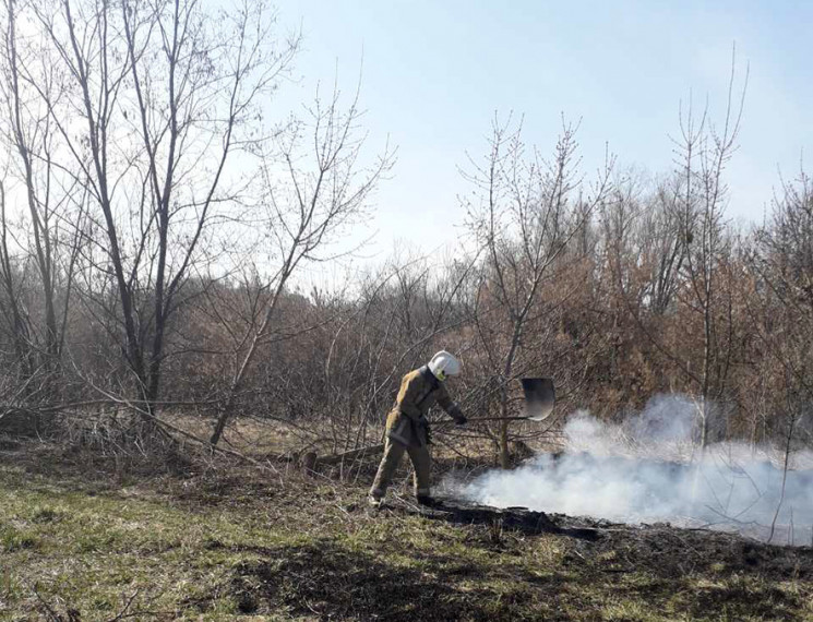 На Полтавщині не вщухають "відкриті" пож…