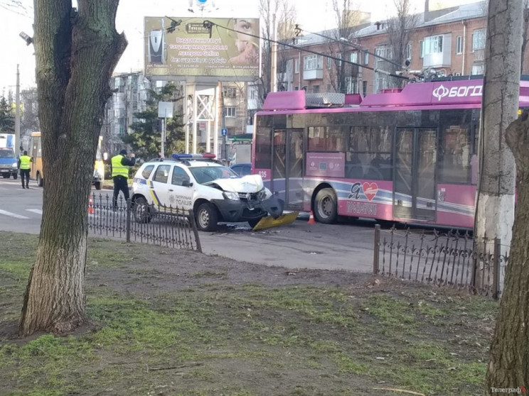 На Полтавщине патрульный полицейский усн…