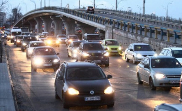 Не пройти, не проїхати: Ранкові затори ч…
