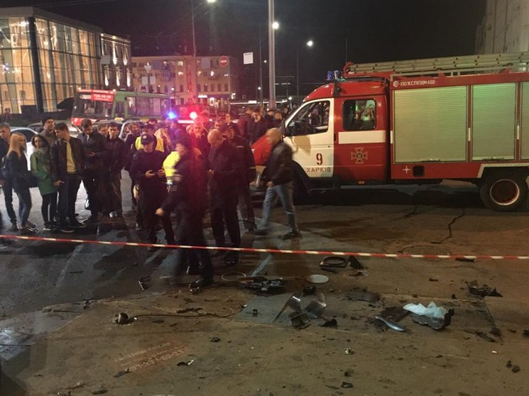 В центре Харькова водитель устроил опасн…