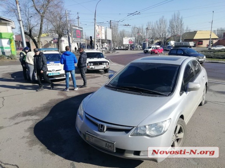 В центре Николаеве две машины "переманев…