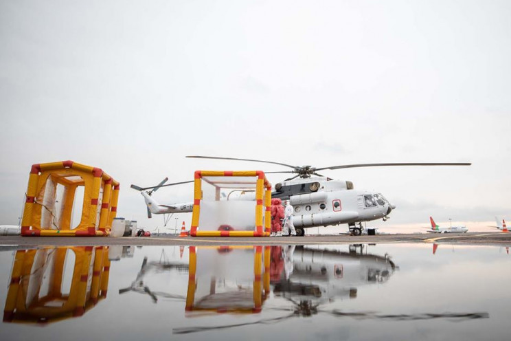Видео дня: Вертолет для больных коронави…