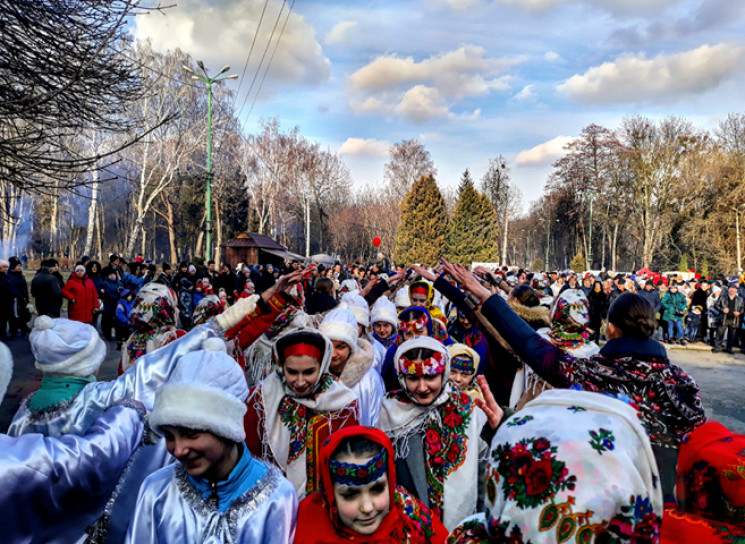 Як у Хмельницькому весну зустрічали…