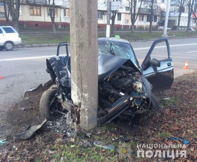 Житель Полтавщины вдребезги разбил машин…