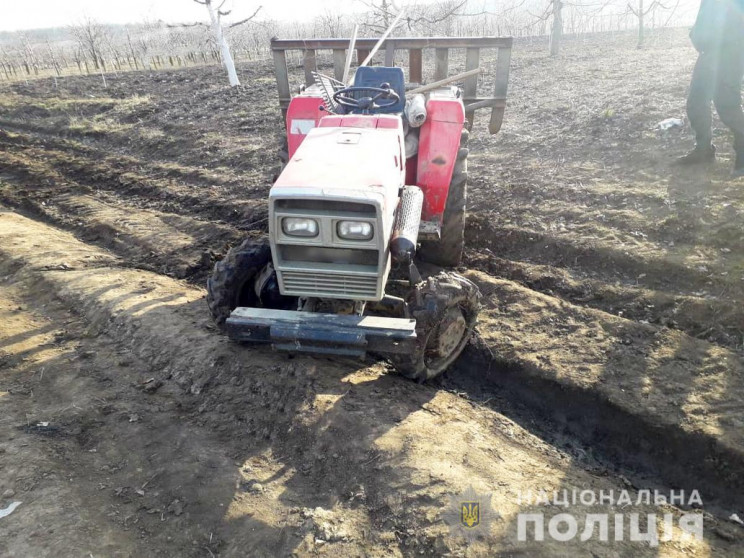 У Сокирнянському районі міні-трактор зад…