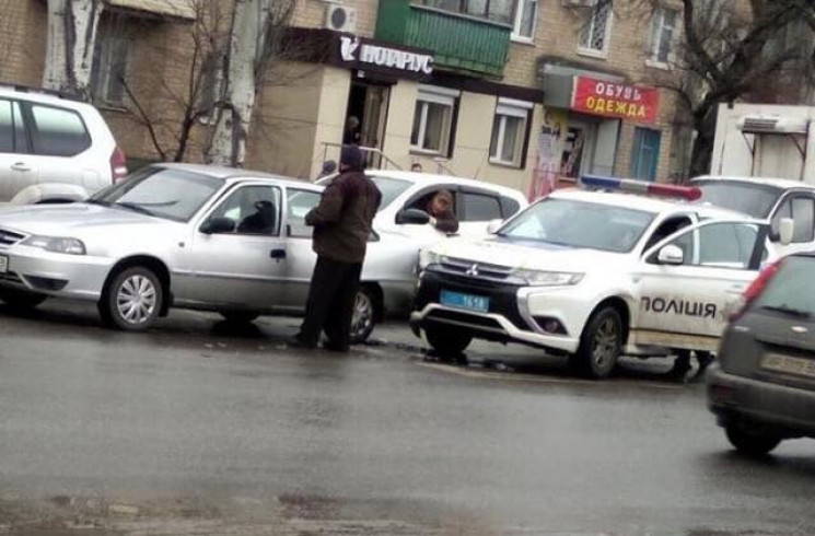 В Мелитополе автомобиль полиции попал в…