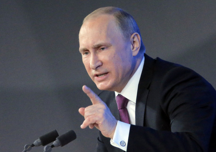 СМИ узнали, о чем Путин "втирал" произво…