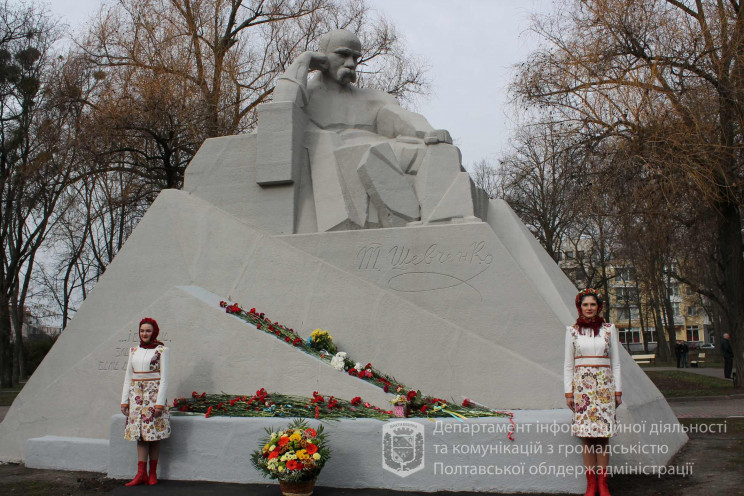 У Полтаві близько сотні містян поклали к…