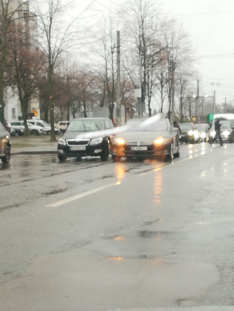 У Львові на Патона зіткнулися автомобілі…