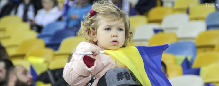 В Киеве запретили посещать футбольные ма…