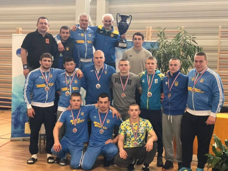 Запорожские борцы в составе сборной Укра…