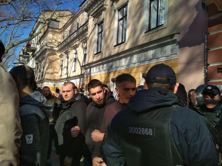 Біля одеського готелю сталася бійка: Акт…