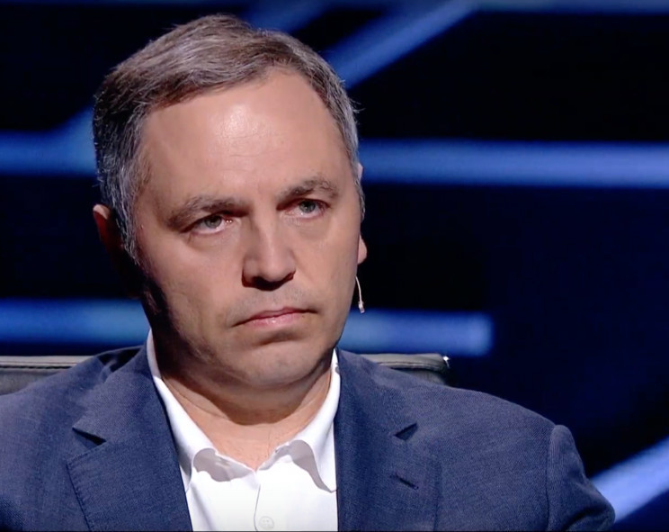 Операция "дефолт": Зачем Коломойскому с…
