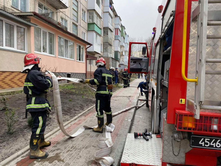 У Тернополі через пожежу евакуювали 20 ж…