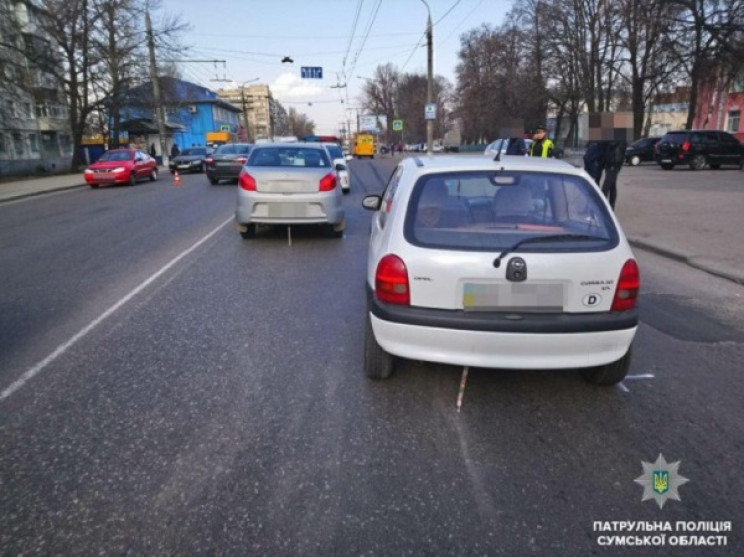 У Сумах 18-річний водій влетів у ZAZ For…