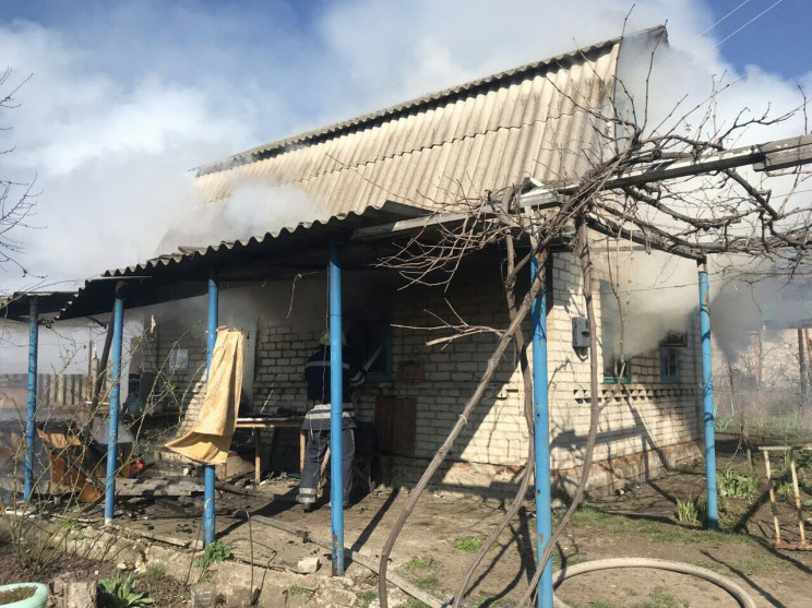 В пожаре на запорожской даче погиб пенси…