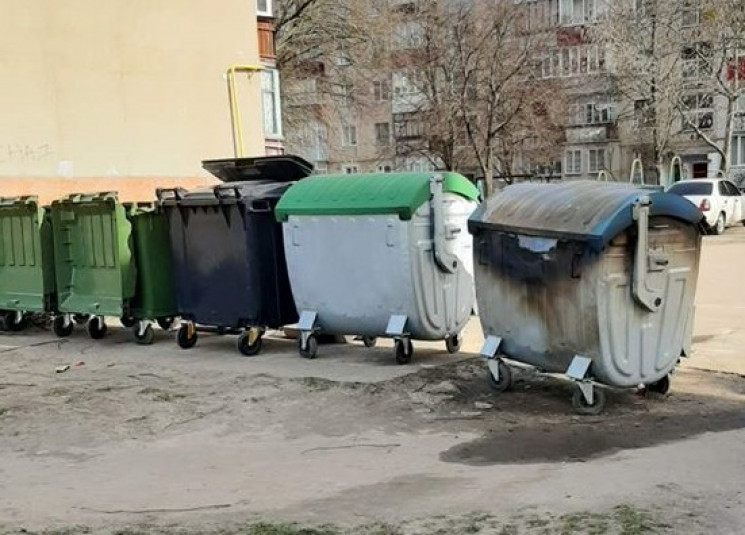 У Славуті "попрацювали" вандали…