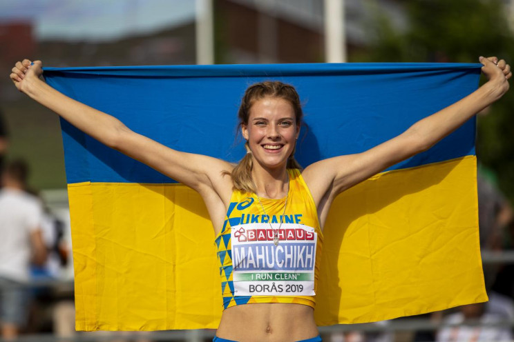 Звездная украинская спортсменка тренируе…
