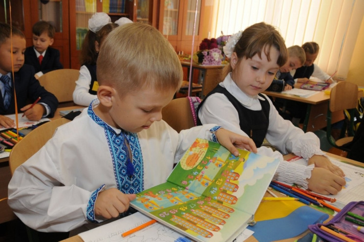 У Мукачеві цьогоріч буде 1200 першоклас…