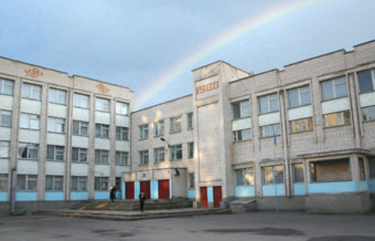 Вінничани чекають відповіді на три "спор…