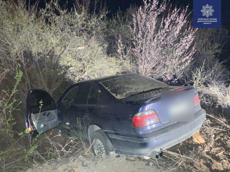 У Дніпрі п'яний водій на автівці вилетів…