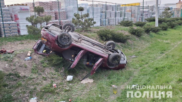 В Овідіопольському районі автівка злетіл…