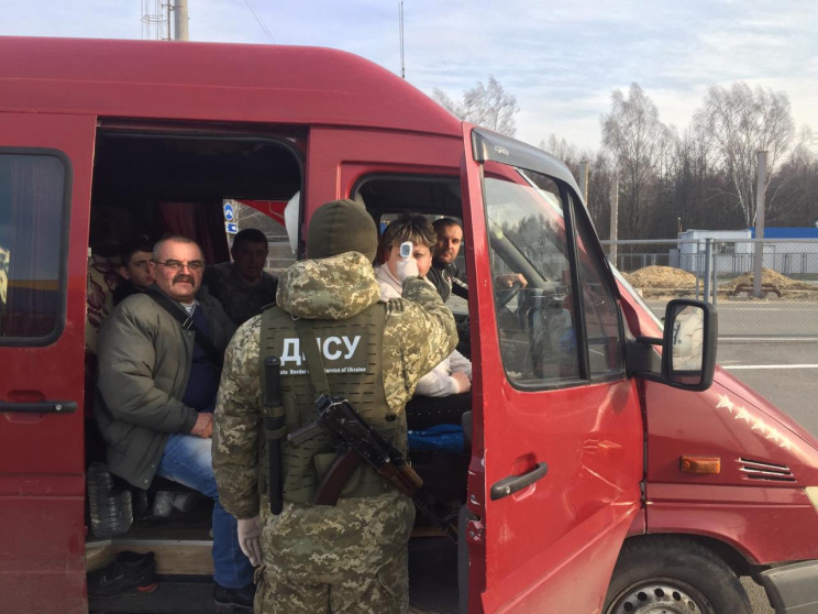 Польща евакуювала із Перу 40 українців…