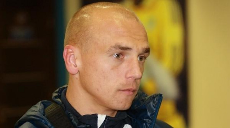 Український футболіст, який живе в Криму…
