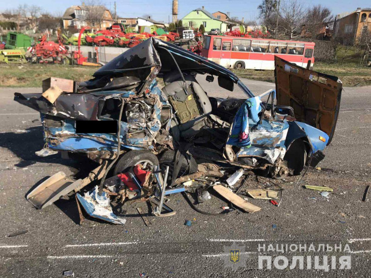 Унаслідок зіткнення трьох авто на Рівнен…