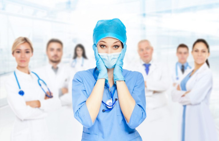 Анестезіолог і три медсестри: У Луцькій…