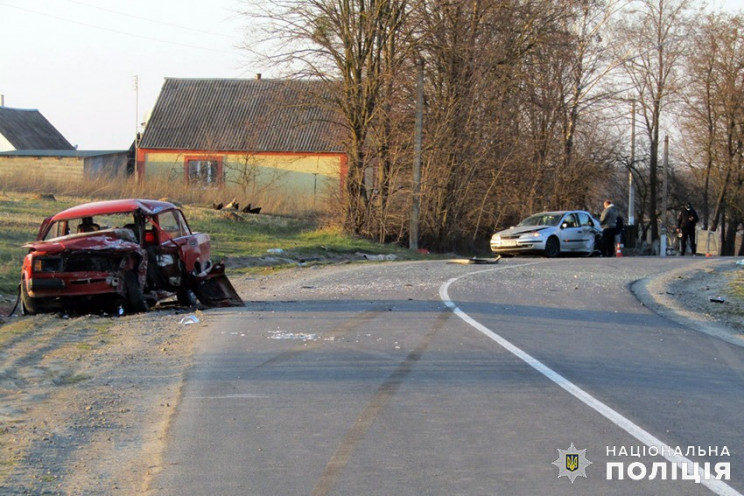 Трьох дорослих і дитину госпіталізували…